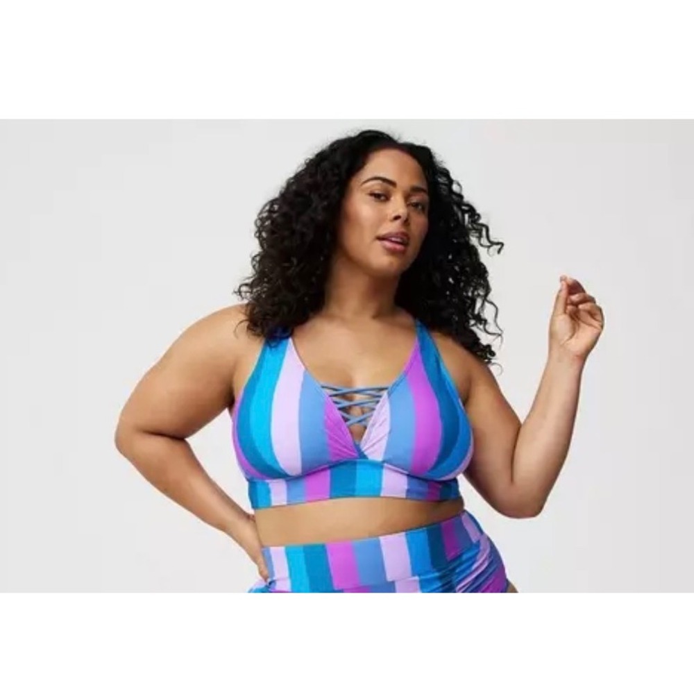 Torrid 2 Striped Lattice Front Wireless Bikini Top Plus Size 2x 18 20